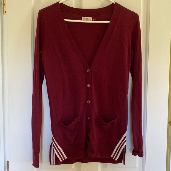 Varsity Striped Lightweight Soft Cardigan Sweater front pockets V-neck button up - Picture 3 of 11